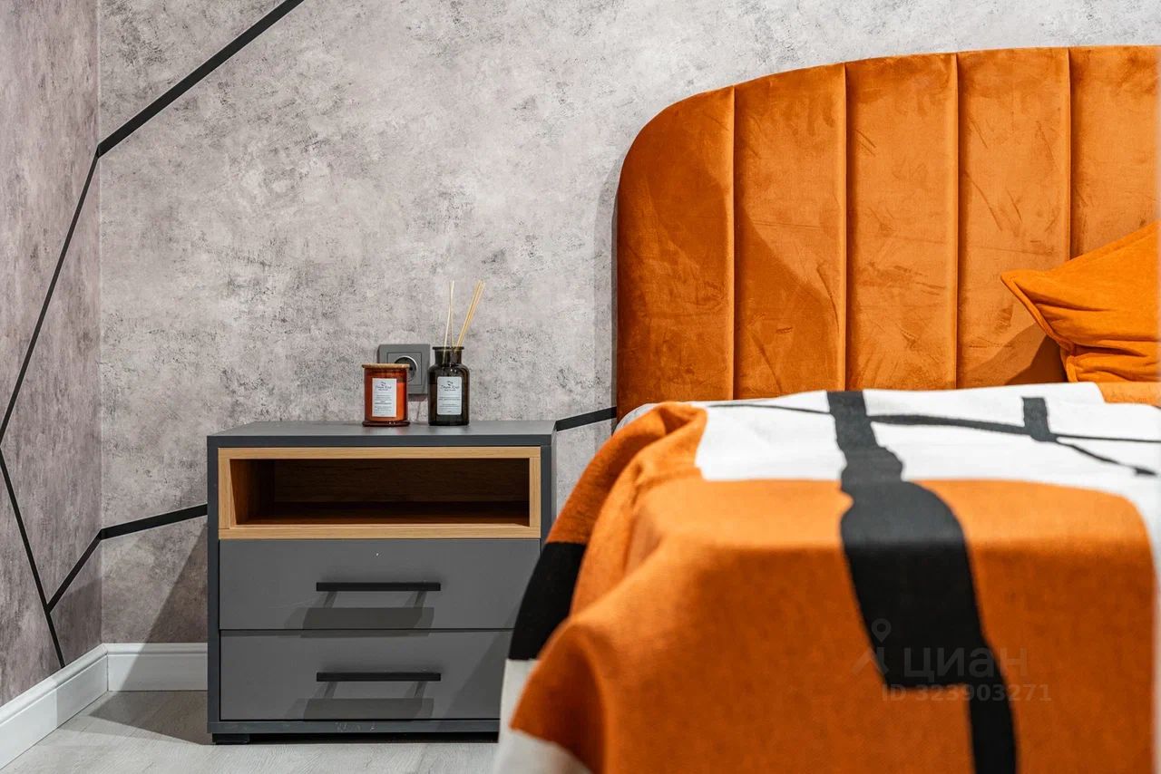 Продажа 2-комн квартиры на вторичном рынке Мирской переулок, 3