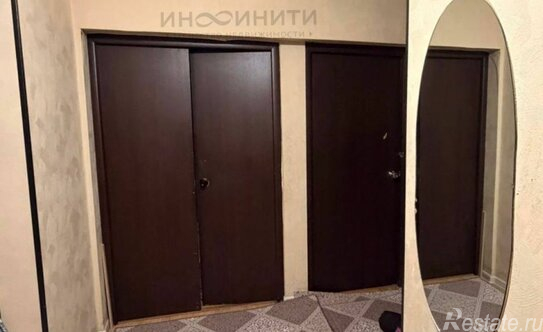 Продажа 4-комн квартиры на вторичном рынке ул Бутлерова,  д. 4