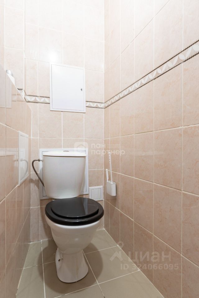 Продажа 1-комн квартиры на вторичном рынке Гатчина, улица Красных Военлетов, 4А