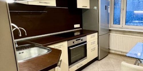 2-комн квартира улица Маршала Новикова, 9