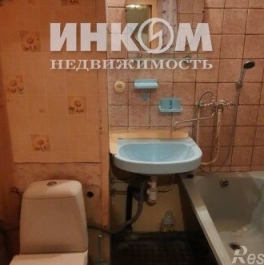 Аренда 1-комн квартиры на вторичном рынке ул Коминтерна,  д. 12,  к. 2
