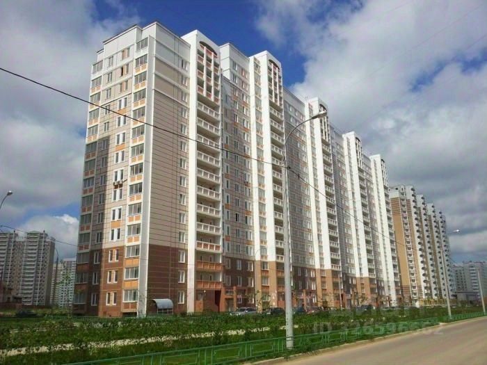 Продажа 3-комн квартиры на вторичном рынке Подольск, улица Генерала Стрельбицкого, 5