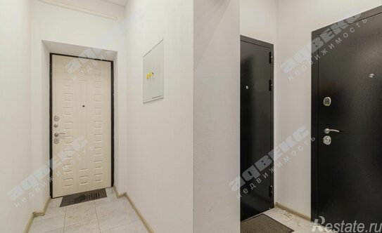 Продажа 5-комн квартиры на вторичном рынке ул Жуковского,  д. 13