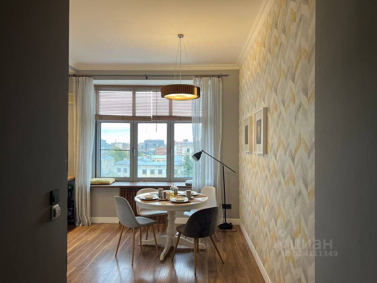 Продажа 2-комн квартиры на вторичном рынке Пионерская улица, 50