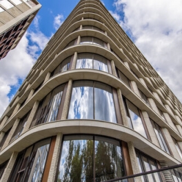 Продажа 5-комн квартиры на вторичном рынке улица Братьев Фонченко,  д. 1 к6
