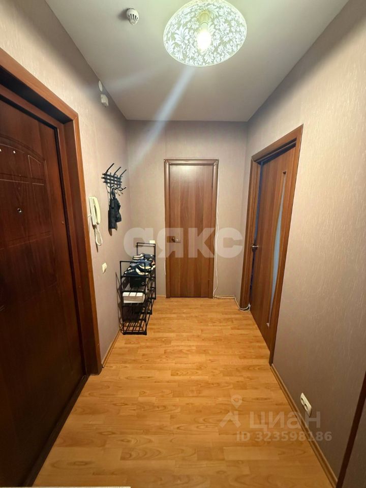 Продажа 1-комн квартиры на вторичном рынке Центральный мкр, улица Победы,  д. 5А