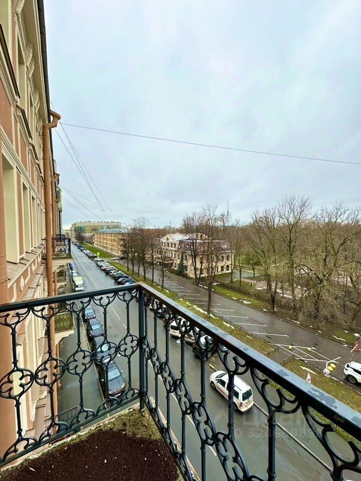 Продажа комнаты Нейшлотский переулок, 15б
