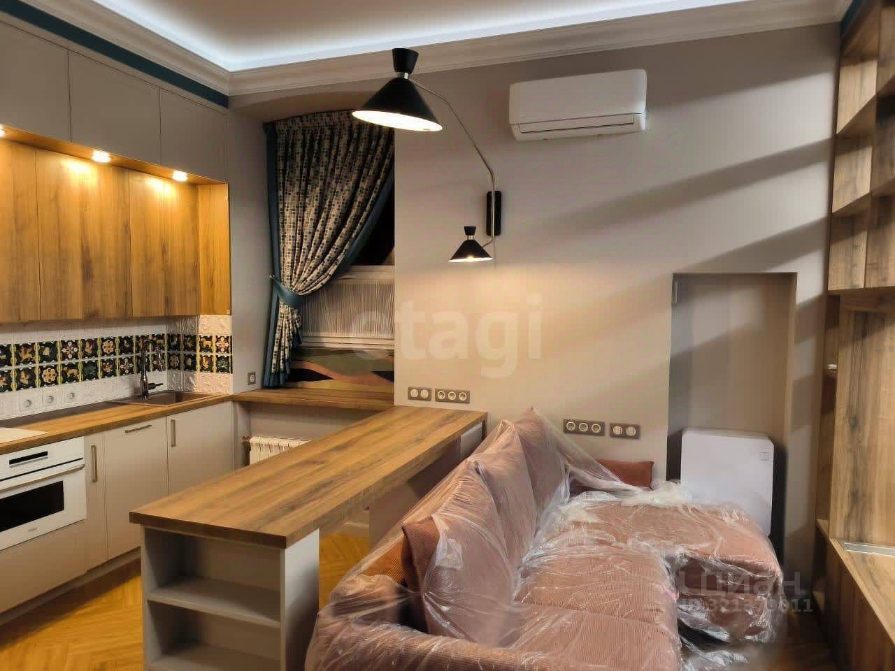 Продажа студии Малый Трехсвятительский переулок, 8/2С8