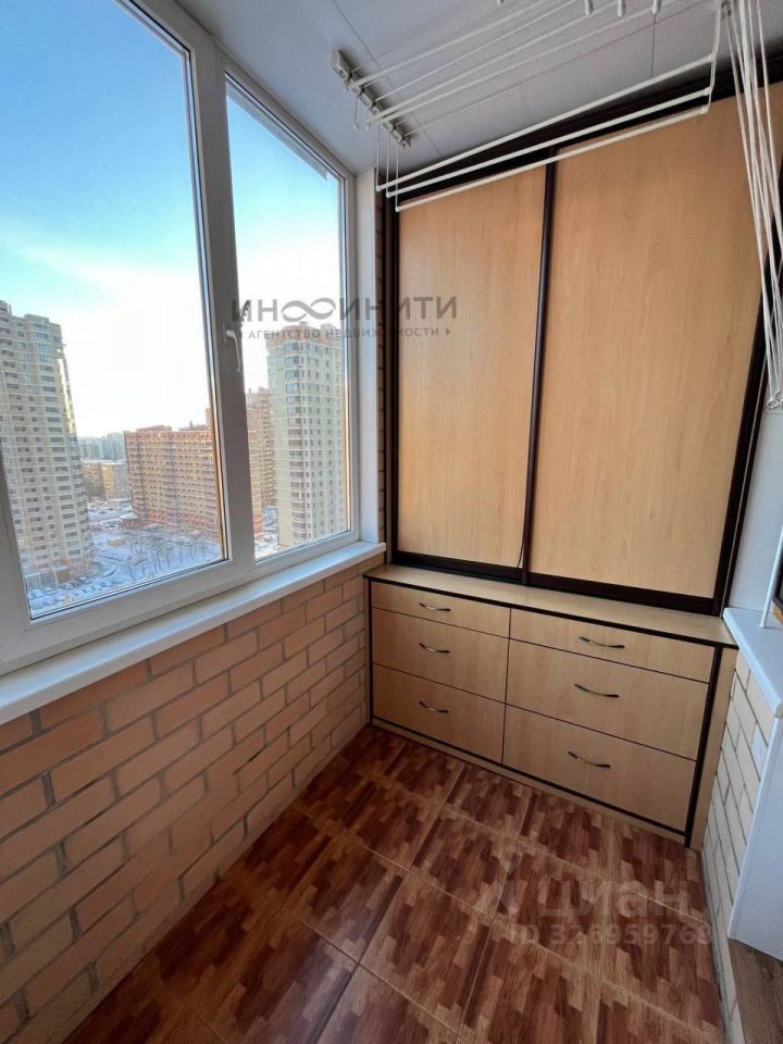 Продажа 2-комн квартиры на вторичном рынке Реутов, улица Октября, 24