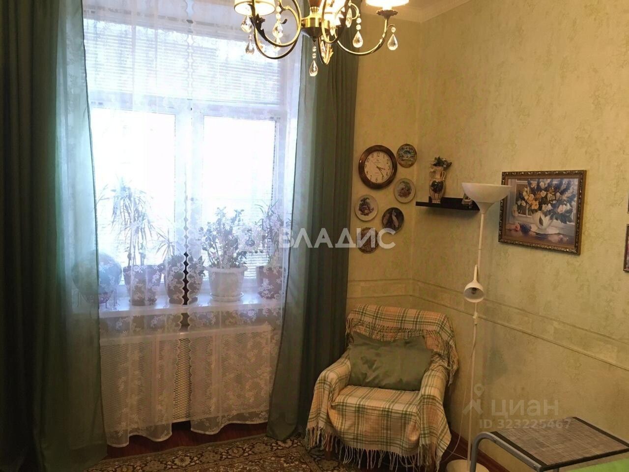 Продажа 2-комн квартиры на вторичном рынке Университетский проспект, 9