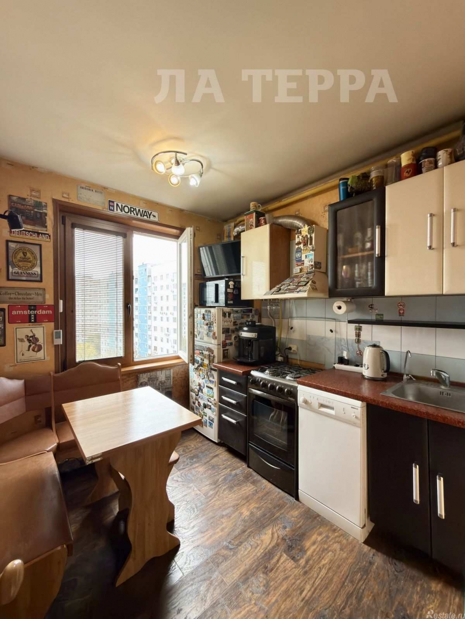 Продажа 1-комн квартиры на вторичном рынке Черепановых проезд, 72
