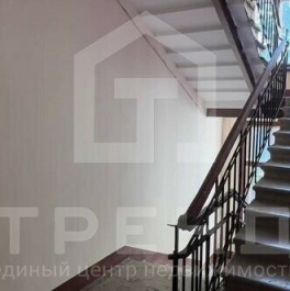 Продажа 2-комн квартиры на вторичном рынке Красноармейская 8-я ул,  д. 14