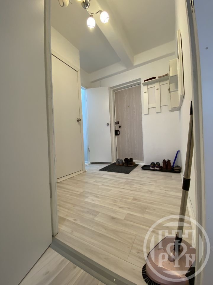 Продажа 1-комн квартиры на вторичном рынке Краснопутиловская ул. ,  д. 121