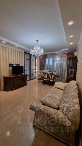 Продажа 2-комн квартиры на вторичном рынке Одинцово, улица Чикина, 12