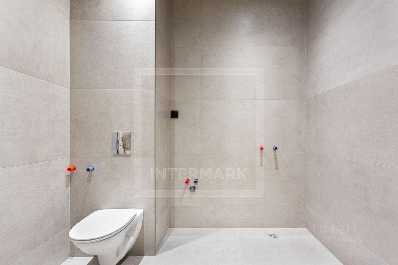 Продажа 2-комн квартиры на вторичном рынке Ленинградский проспект, 36с36