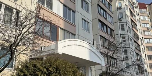 1-комн квартира Изюмская улица,  д. 28