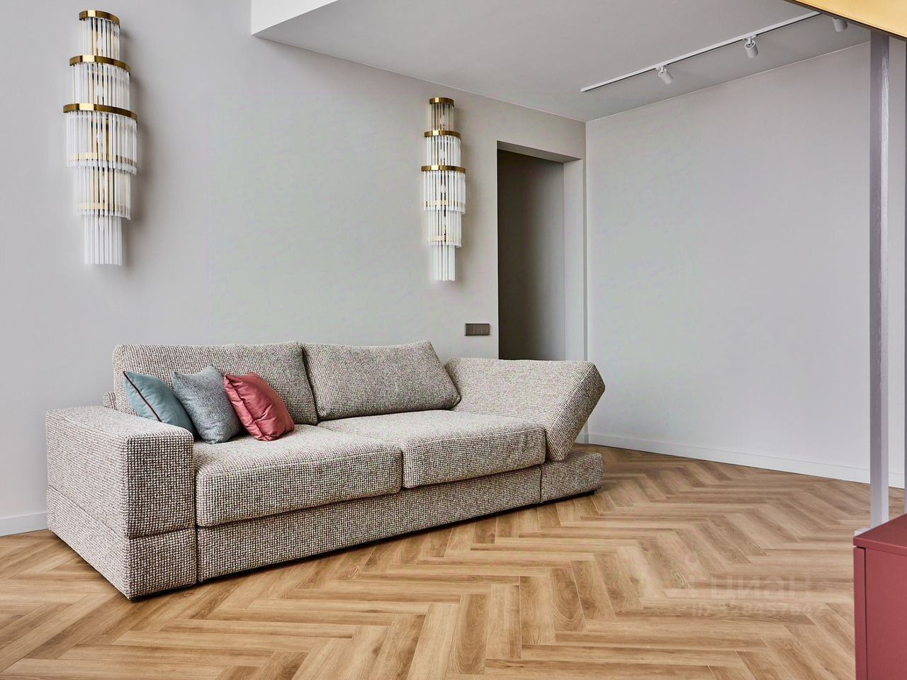 Продажа 6-комн квартиры на вторичном рынке аллея Поликарпова, 2