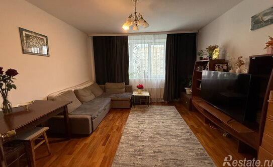 Продажа 3-комн квартиры на вторичном рынке ул Скульптора Мухиной,  д. 8,  к. 2