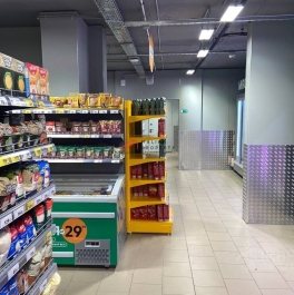 Продажа торгового помещения Звенигород г, Восточный мкр,  д. 9