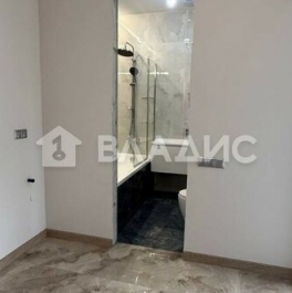 Продажа 1-комн квартиры на вторичном рынке улица Красных Зорь,  д. 33А