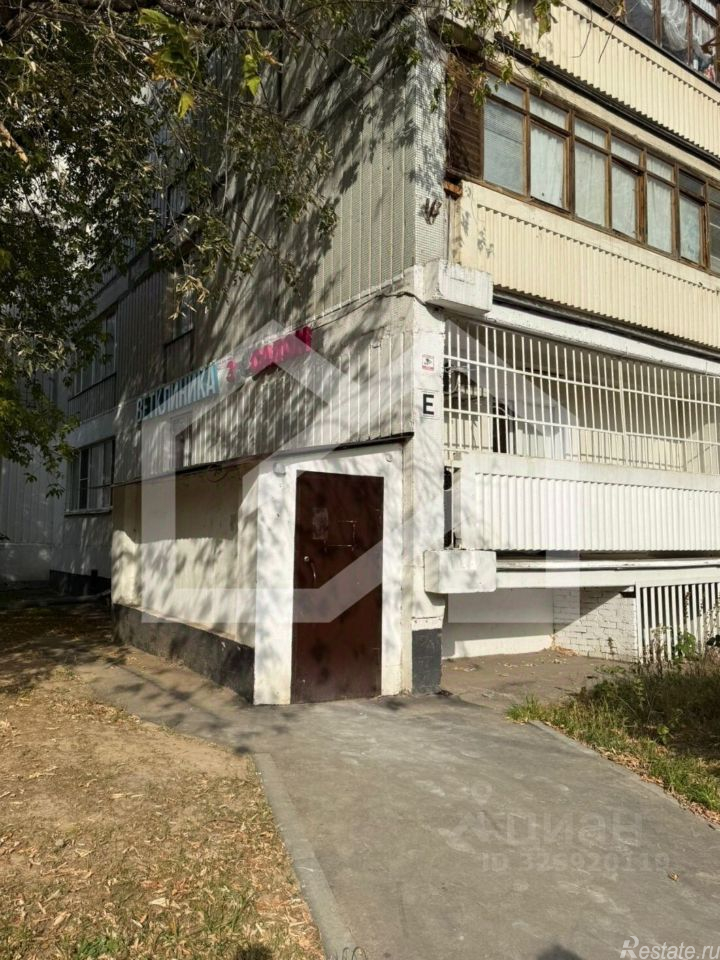 Аренда торгового помещения Радужная улица,  д. 26