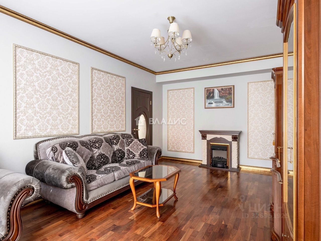 Продажа 3-комн квартиры на вторичном рынке Аптекарский пр-кт,  д. 18