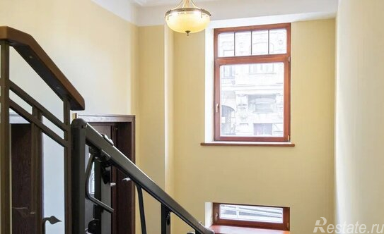 Продажа 2-комн квартиры на вторичном рынке Советская 4-я ул,  д. 9