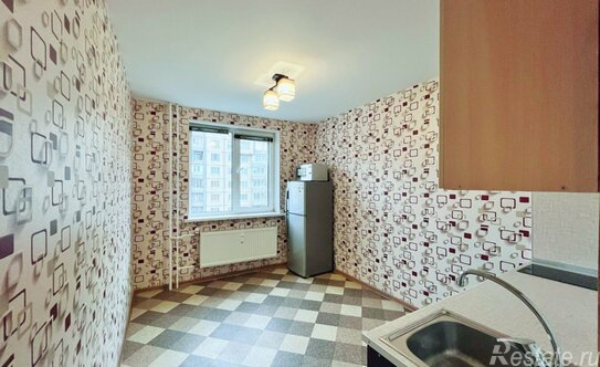 Продажа 1-комн квартиры на вторичном рынке Передовиков ул,  д. 3,  к. 2