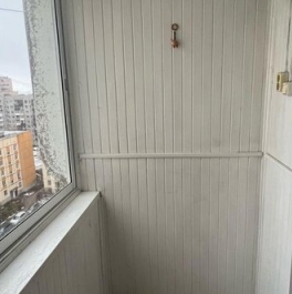 Продажа 3-комн квартиры на вторичном рынке улица Лёни Голикова,  д. 52 к4