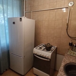 Продажа 1-комн квартиры на вторичном рынке улица Девятая Рота,  д. 9 с1