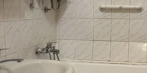 2-комн квартира улица Федосеенко, 32