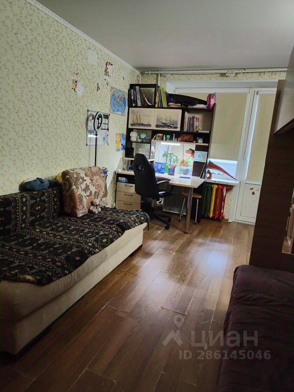 Продажа 2-комн квартиры на вторичном рынке пос. Зеленый Городок, 8