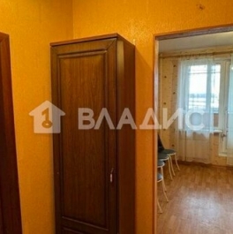 Продажа 1-комн квартиры на вторичном рынке Железнодорожный, ул Юбилейная,  д. 4,  к. 3