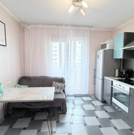 Продажа 1-комн квартиры на вторичном рынке Богатырский пр-кт,  д. 50,  к. 1