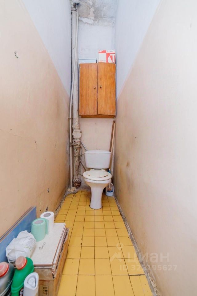 Продажа 2-комн квартиры на вторичном рынке улица Константина Заслонова, 28-30