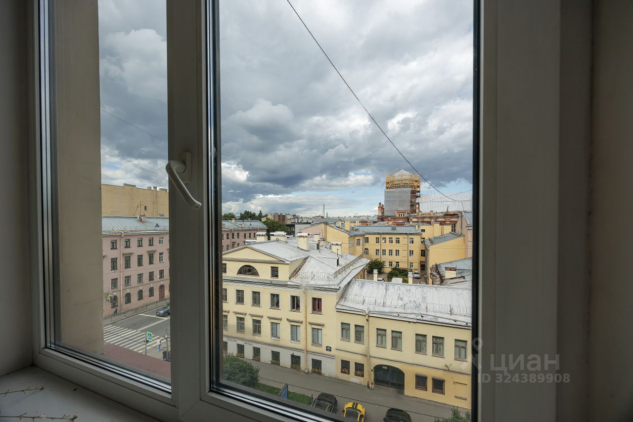 Продажа 4-комн квартиры на вторичном рынке Лермонтовский проспект, 8/10а