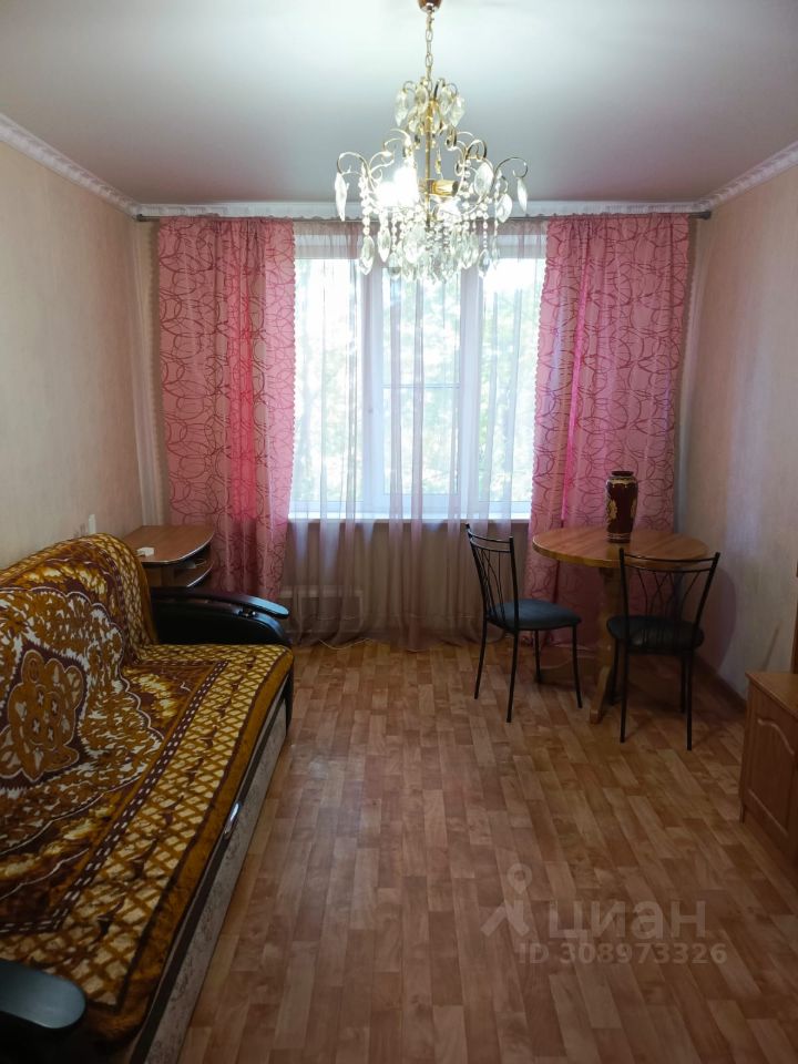 Аренда 2-комн квартиры на вторичном рынке Химки, 9 Мая улица, 18а