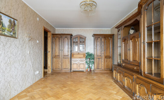 Продажа 2-комн квартиры на вторичном рынке Морская наб,  д. 27