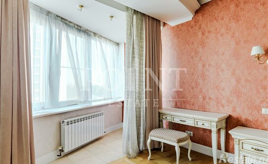 Продажа 6-комн квартиры на вторичном рынке Вернадского пр-кт,  д. 92 к1