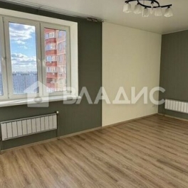Продажа 2-комн квартиры на вторичном рынке Южный, улица Твардовского,  д. 44