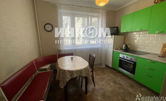 Продажа 3-комн квартиры на вторичном рынке Сокольническая пл,  д. 9