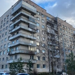 Продажа 3-комн квартиры на вторичном рынке улица Кораблестроителей,  д. 16 к1