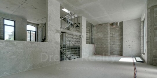4-комн квартира ул Нежинская,  д. 5,  к. 2