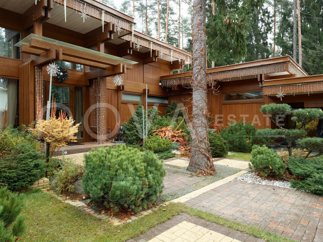 Продажа дома пос. Комарово, улица Курортная