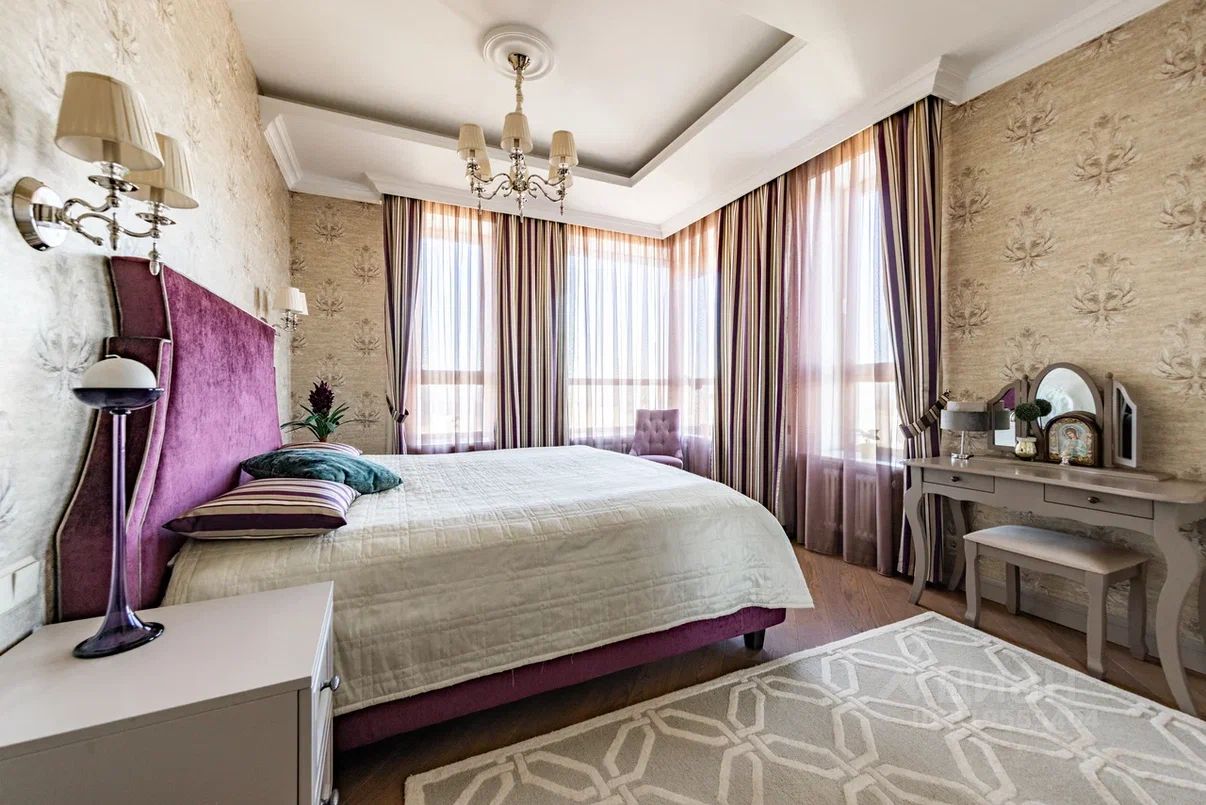 Продажа 4-комн квартиры на вторичном рынке улица Саляма Адиля, 2к1