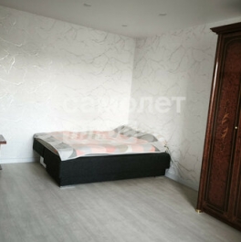 Продажа 1-комн квартиры на вторичном рынке Дмитрия Донского б-р,  д. 12