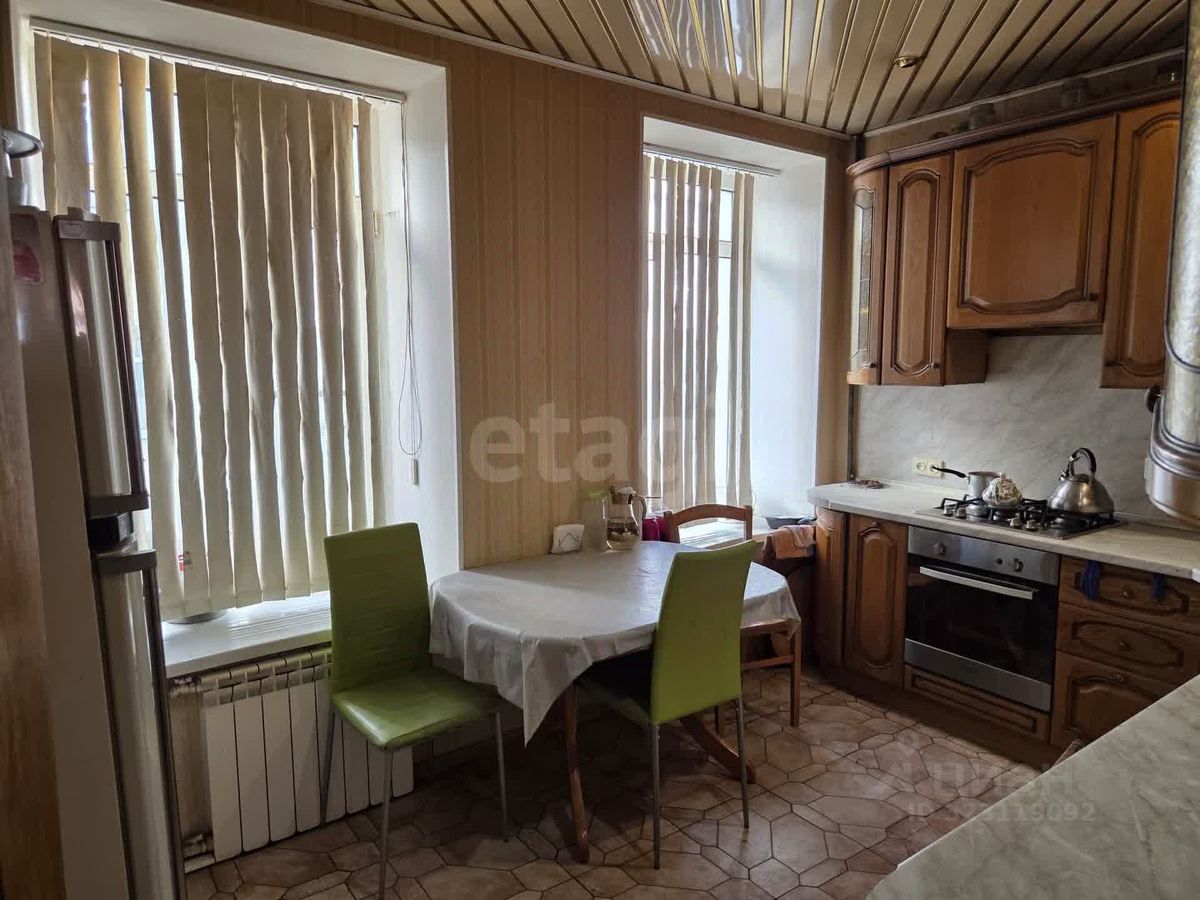 Продажа 3-комн квартиры на вторичном рынке 8-я Красноармейская улица, 9-11