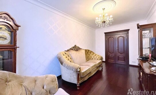 Продажа 3-комн квартиры на вторичном рынке Пулковское шоссе,  д. 38,  к. 7