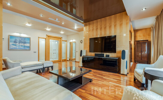 Аренда 4-комн квартиры на вторичном рынке Тверской-Ямской 1-й пер,  д. 11