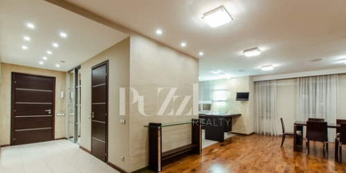 4-комн квартира улица Савушкина,  д. 118